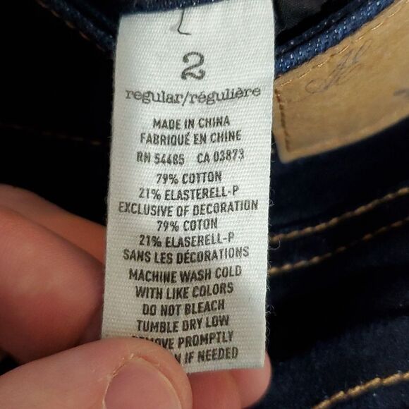 AE Stretch Dark Wash Size 2 28x31 Skinny Jeans - Picture 8 of 8